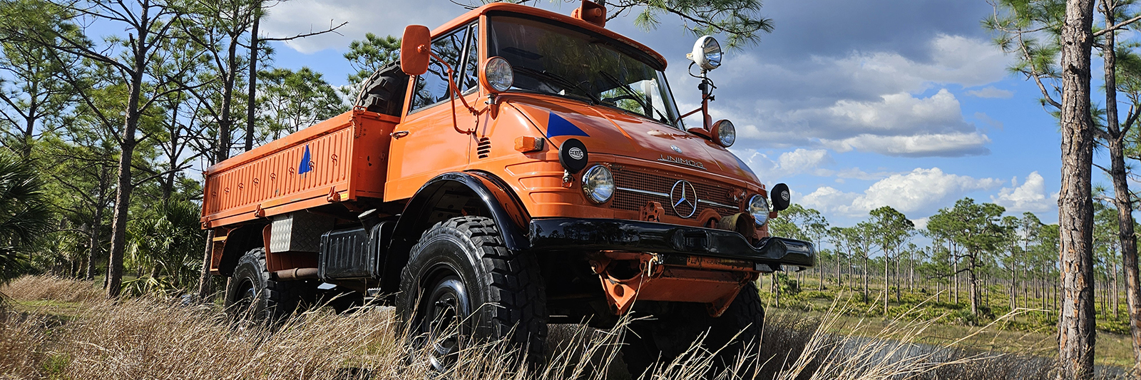 Classic Unimog import to the U.S. Mercedes-Benz Unimog imported by Experior Motors